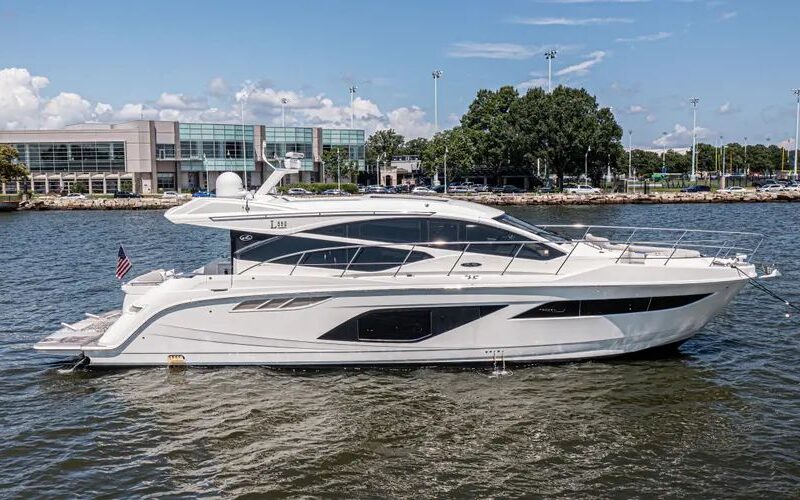 2018 Sea Ray L550