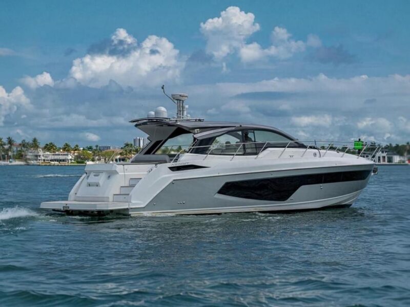 2019 Azimut Atlantis 51