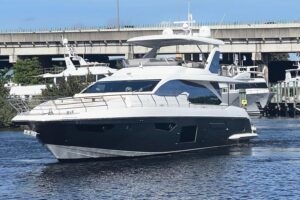 2019 Azimut Fly 72 for sale - photo 8