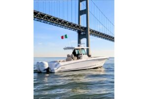 2019 Boston Whaler 330 Outrage for sale