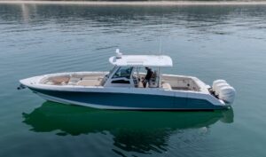 2019 Boston Whaler 380 Outrage for sale - photo 3