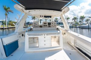 2019 Boston Whaler 420 Outrage for sale - photo 6