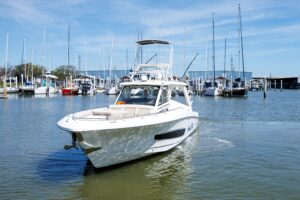 2019 Boston Whaler 420 Outrage for sale - photo 7