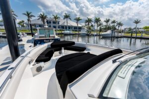 2019 Boston Whaler 420 Outrage for sale - photo 7