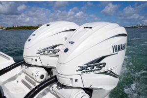 2019 Century 3200 Center Console for sale - photo 8
