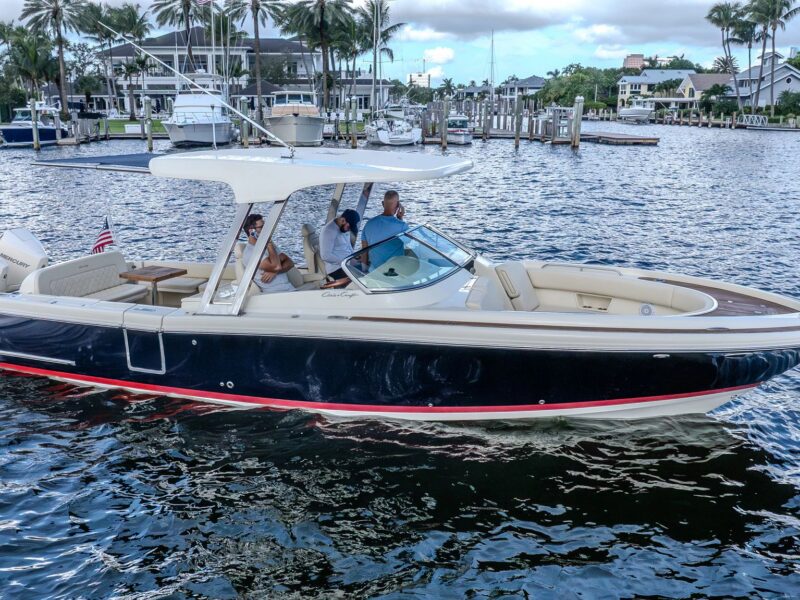 2019 Chris-Craft Calypso 30
