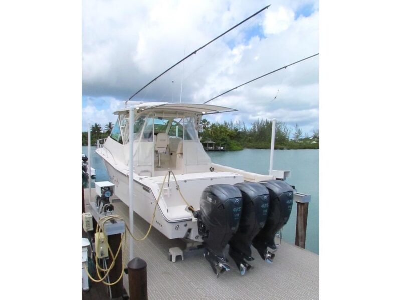 2019 Grady-White Express 370