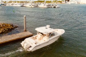 2019 Grady-White Freedom 325 for sale - photo 7