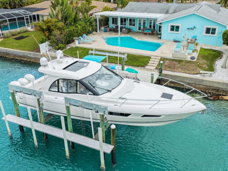 2019 Intrepid 410 Evolution