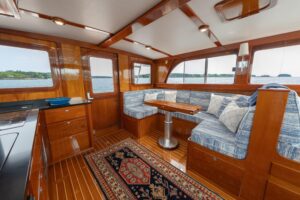2019 Lowell Flybridge for sale - photo 3
