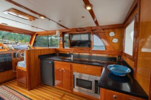 2019 Lowell Flybridge for sale - photo 4