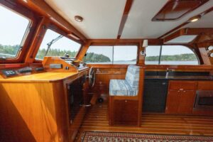 2019 Lowell Flybridge for sale - photo 6