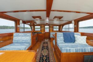 2019 Lowell Flybridge for sale - photo 8
