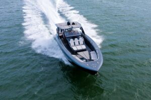 2019 Midnight Express 43 Open for sale - photo 2