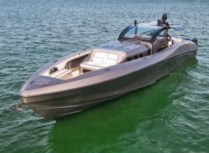 2019 Midnight Express 60 Pied-a-Mer for sale - photo 5