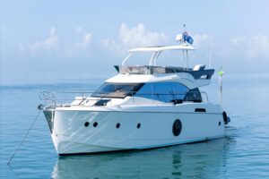 2019 Monte Carlo Yachts MC6 for sale - photo 2