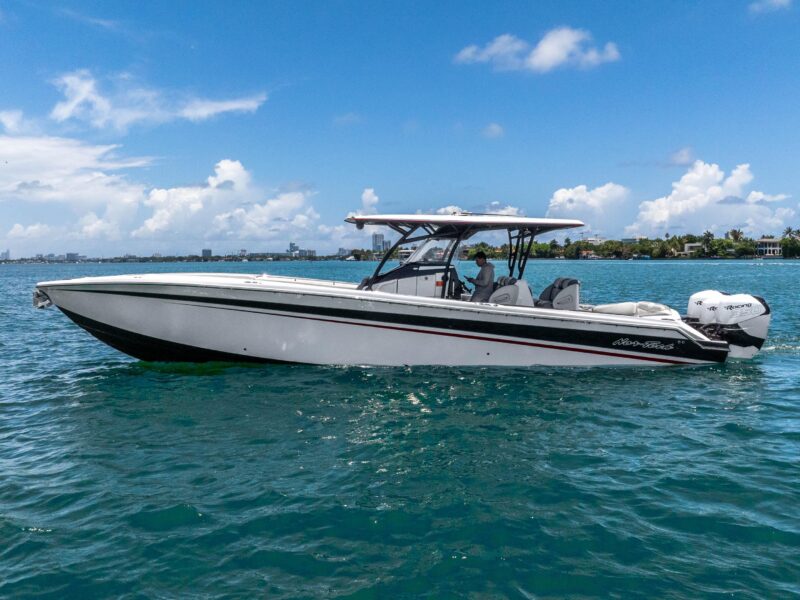 2019 Nor-Tech 390 Sport Center Console