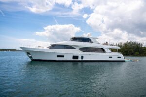 2019 Ocean Alexander 100 Motoryacht for sale - photo 2