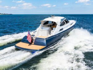 2019 Palm Beach Motor Yachts GT50 for sale - photo 3