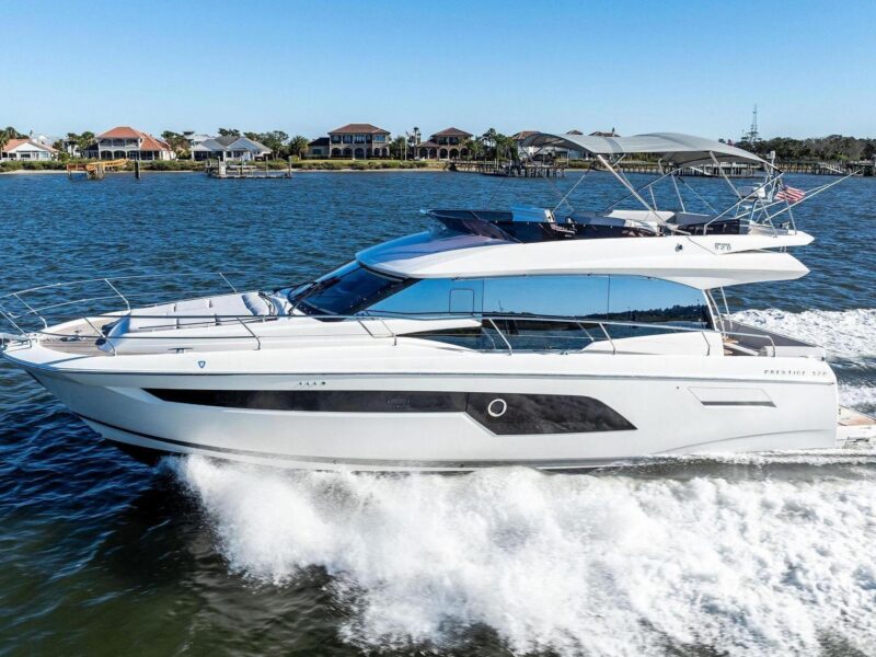 2019 Prestige 520