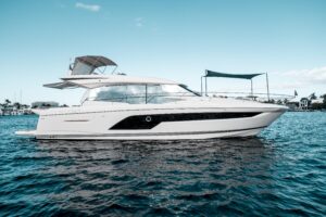 2019 Prestige 590S for sale - photo 2
