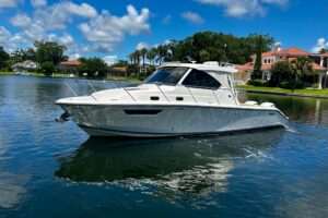 2019 Pursuit OS 325 Offshore for sale