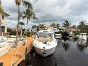 2019 Sea Ray Sundancer 350 Coupe for sale - photo 6