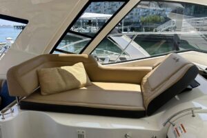 2019 Sea Ray Sundancer 350 Coupe for sale - photo 8