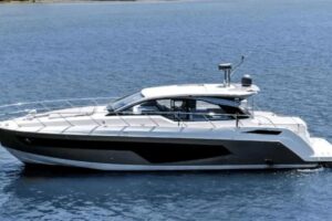 2020 Azimut Atlantis 51 for sale - photo 2