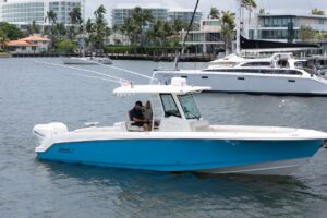 2020 Boston Whaler 330 Outrage for sale