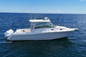 2020 Boston Whaler 345 Conquest for sale