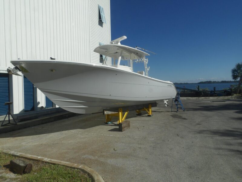 2020 Cobia 320 Center Console