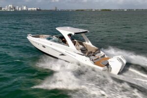 2020 Crownline Eclipse E305 XS for sale - photo 2