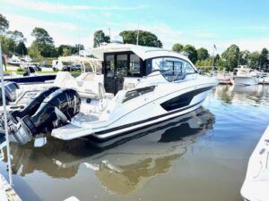 2020 Four Winns V355 Coupe OB for sale - photo 2