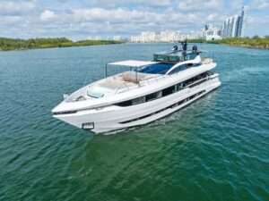 2020 Mangusta 33M Gransport for sale - photo 3