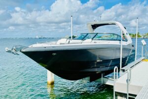 Bow seating and anchor windlass on 2020 Monterey 328SS Super Sport center console.
