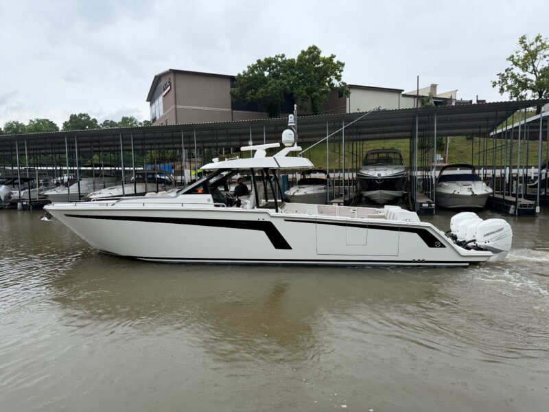 2020 Ocean Alexander 45 Divergence