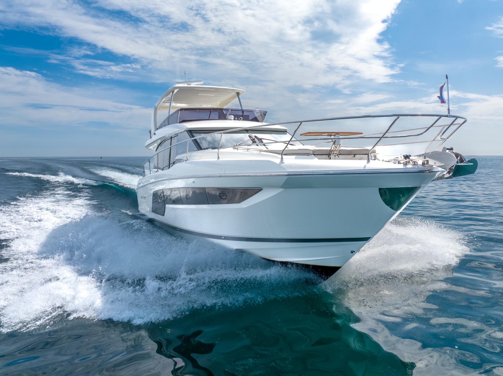 2020 Prestige 590 for sale