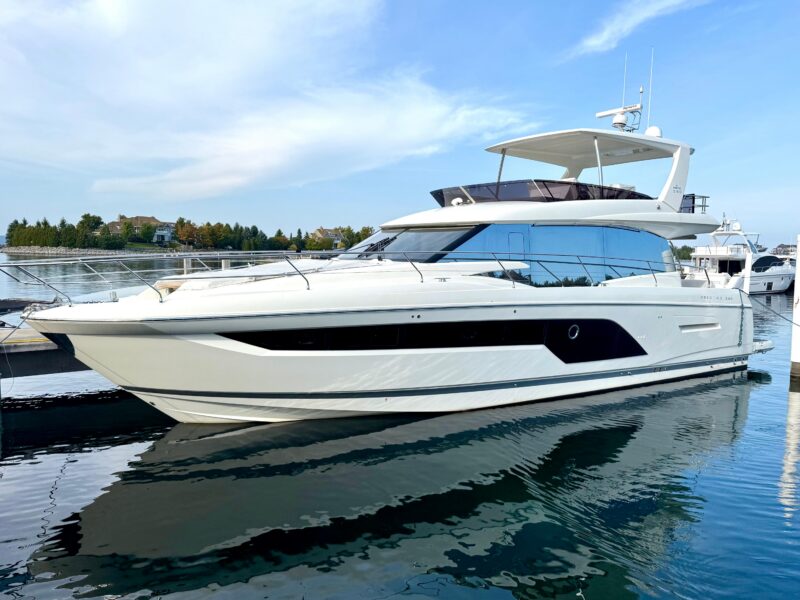 2020 Prestige 590