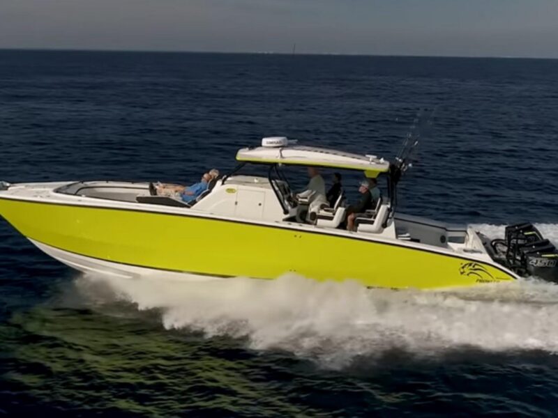 2020 Prowler 42