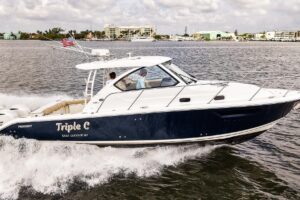 2020 Pursuit OS 325 Offshore for sale