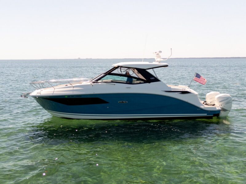 2020 Sea Ray 320 DA OB