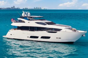 2020 Sunseeker 95 Yacht for sale