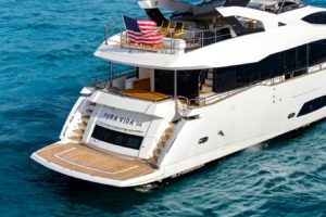 2020 Sunseeker 95 Yacht for sale - photo 6