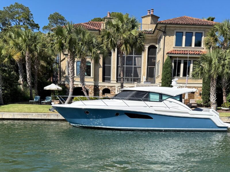 2020 Tiara Yachts C44 Coupe