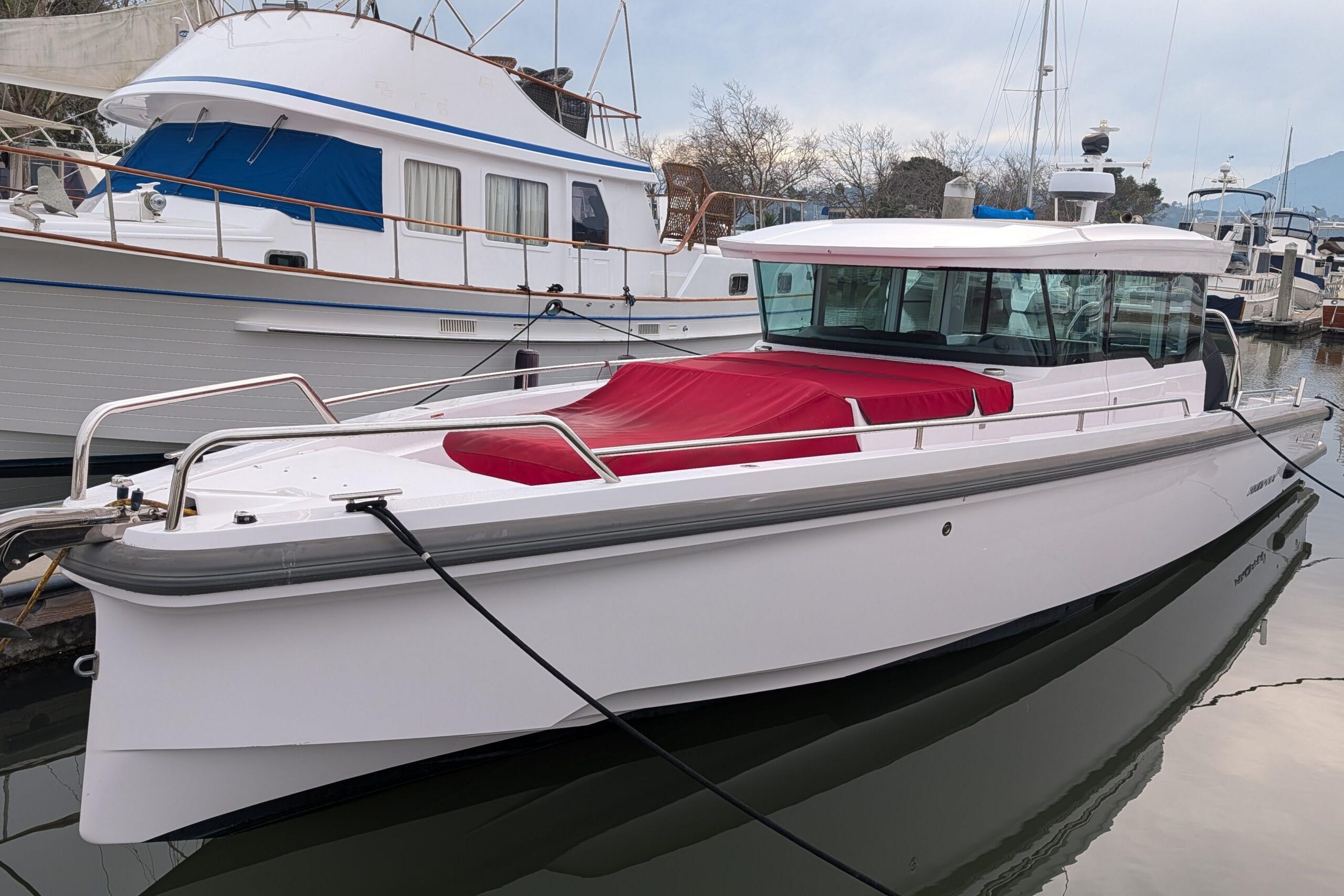 2021 Axopar 37 XC Cross Cabin for sale