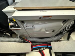 2021 Beneteau Gran Turismo 40 for sale - photo 8