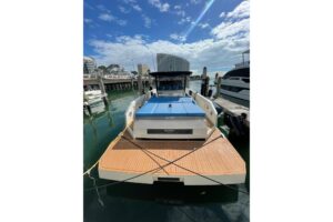 2021 De Antonio Yachts Express for sale - photo 5