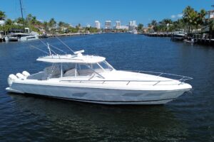 2021 Intrepid 409 Valor for sale