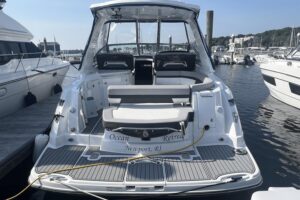 2021 Monterey 335 Sport Yacht for sale - photo 3